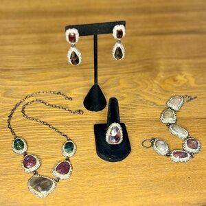 Elegant 4 piece raw gem and crystal bundled set